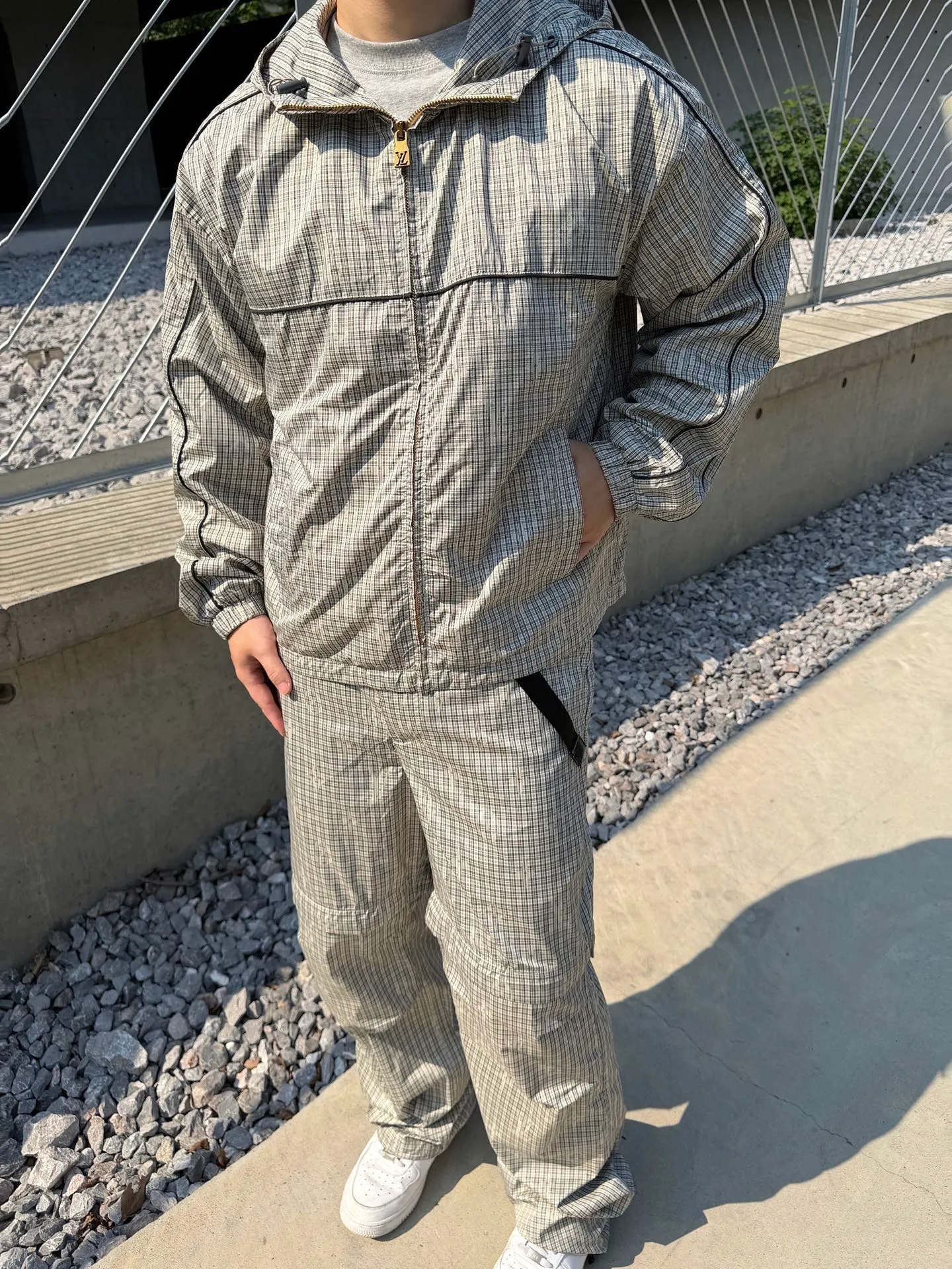 Louis Vuitton/Louis Vuitton plaid logo zipper hooded jacket